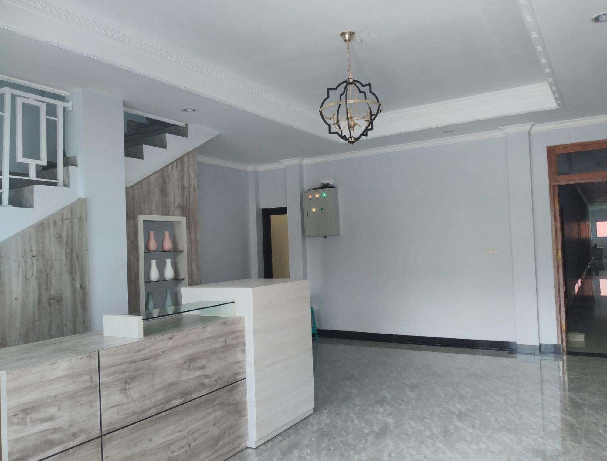 Grha Raf Homestay Makale Ngoại thất bức ảnh